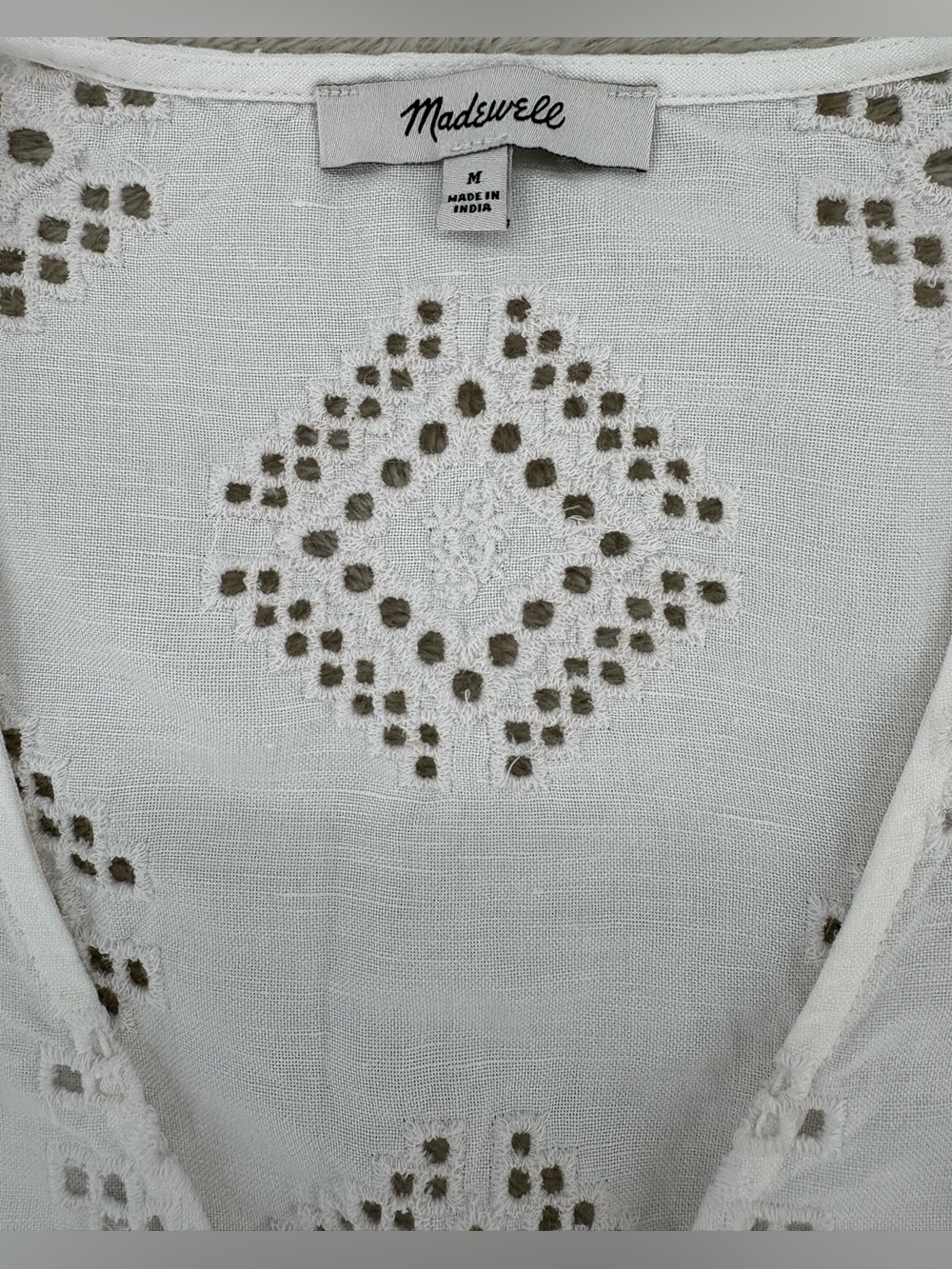 Madewell Eyelet Flutter-Sleeve Top, Eyelet White. - Picture 9 of 13